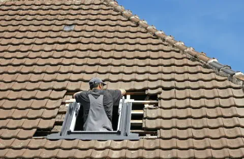 Pose de velux - Serralongue